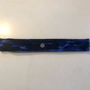 Lululemon headband 💙